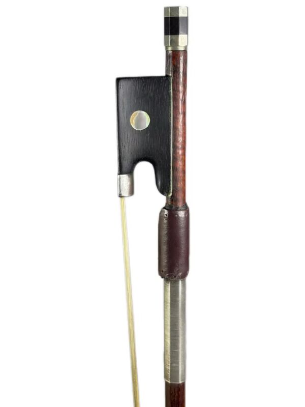 Arco Antigo Violino 4/4 de Autor desconhecido, Montagem em Prata